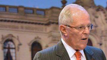 Kuczynski renunció antes de ser destituido.