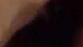 Las escenas de Marjorie de Sousa en "Al otro lado del muro" están candentes