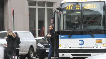 En varios puntos de la ciudad la MTA renovará e incrementará las rutas de autobuses según anunció la MTA. /Archivo