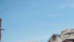 Ex deportista olímpico y esclavo, se une a las fuerzas armadas.