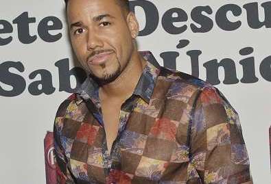 Romeo Santos.