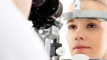 Medir regularmente la presión la intraocular es un aspecto importante para determinar si hay glaucoma.