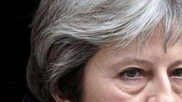 La primera ministra de Reino Unido, Theresa May, anunció la suspensión de todos los contactos bilaterales de alto nivel planeados entre Rusia y Reino Unido.