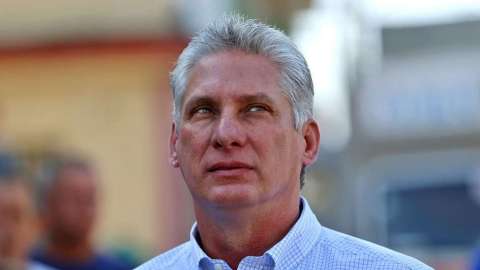 Miguel Díaz-Canel sucederá a Raúl Castro. AFP
