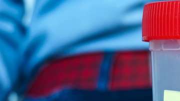 "Siempre me advirtieron que no hablara abiertamente sobre esto en la escuela", admite Jordan Waller.