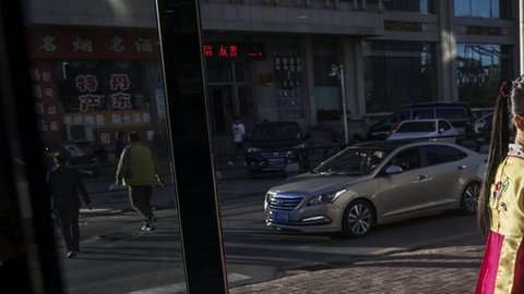 100905167_gettyimages-698328198