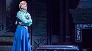 La actriz estadounidense Patti Murin interpreta a Anna en el musical de Broadway de "Frozen".