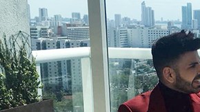 Pamela Silva entrevista a Jomari Goyso