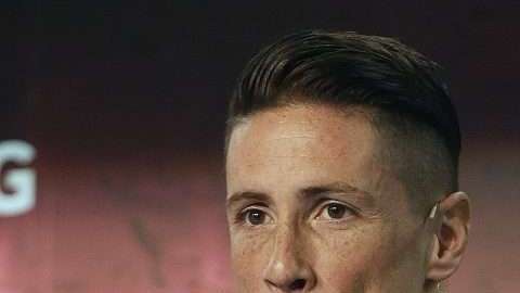 El jugador del Atlético de Madrid, Fernando Torres, se irá de los 'Colchoneros' al término de la temporada. (Foto: EFE/Javier Lizón)