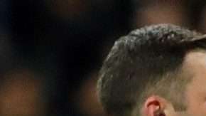 El árbitro inglés Michael Oliver tras su polémico fallo a favor del Real Madrid en Champions ante la Juventus. (Foto: EFE/JuanJo Martín)