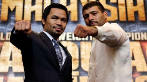 El boxeador filipino Manny Pacquiao y el campeón welter de la Asociación Mundial de Boxeo, el argentino Lucas Matthysse. (Foto: EFE/ Francis R. Malasig)