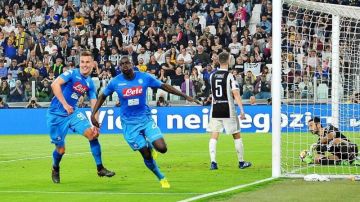 El jugador senegalés del Napoli Kalidou Koulibaly (celebra el gol del triunfo frente al Juventus FC. (Foto: EFE/EPA/ALESSANDRO DI MARCO)