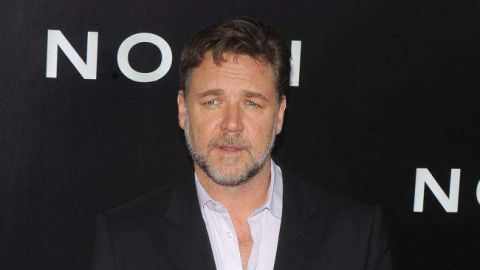 Russell Crowe realizó una gran subasta.