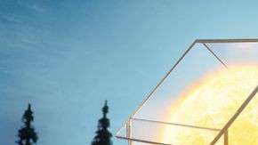 "No conozco otra sala de cine que opere con energía solar", aseguró Massol, director asociado de Casa Pueblo.