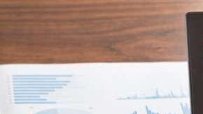 Pagar las facturas a tiempo afecta al 35% de los cálculos del cálculo del puntaje de crédito./Shutterstock