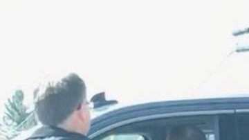 Muchos en Twitter bromearon, pidiendo un abogado para el perro.