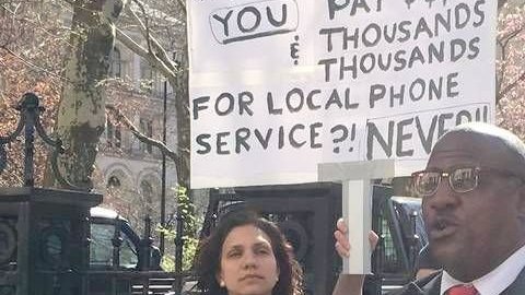 Activistas y concejales apoyan la legislación propuesta