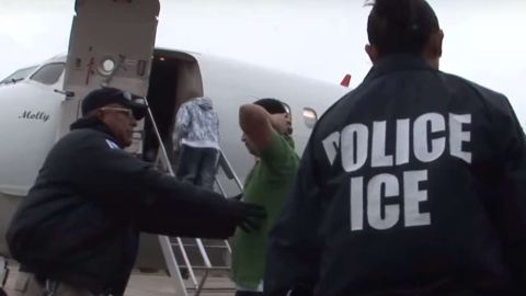 Más de 80 de los inmigrantes detenidos ya tenían orden final de deportación