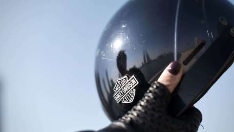 BAHRAIN-BIKER-WOMEN