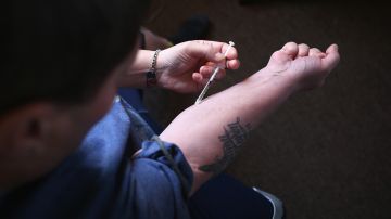 Muchos consumidores de heroína se autoinyectan la droga