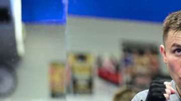 Gennady Golovkin anuncia que defenderá sus títulos el 5 de mayo.