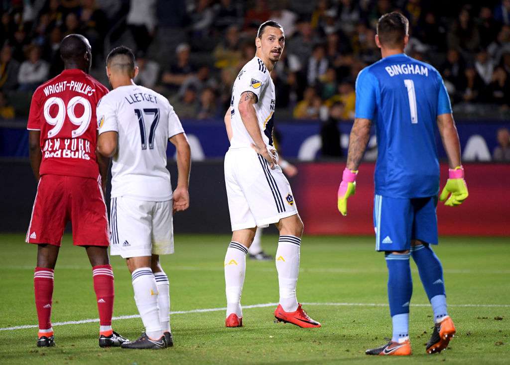 Zlatan Ibrahimovic y el Galaxy perdieron con Red Bulls. Getty Images
