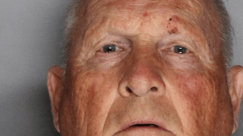 Joseph James DeAngelo Jr., de 72 años, está detenido sin derecho a fianza.