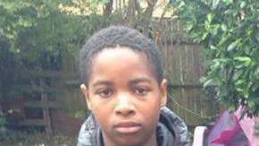 Tres niños convencen a un hombre de que no se suicide.