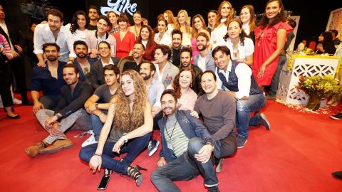 Elenco de la telenovela "Like"