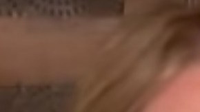 Cynthia Nixon y Carlos Menchaca anunciaron en un video el apoyo.