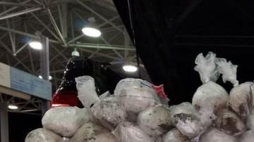 Paquetes de metanfetaminas incautados por el CBP en California.