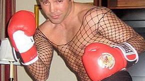 Una de las fotos de Oscar de la Hoya que desató la polémica en el 2007.