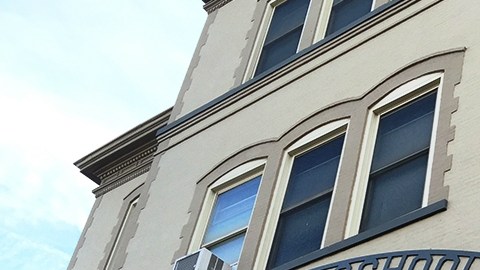 La víctima trabajó muchos años como maestro en St. Nicholas School, Jersey City