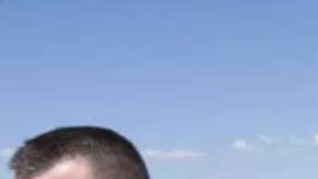 El 57 % de los votantes se opone al plan de Trump de construir el muro fronterizo