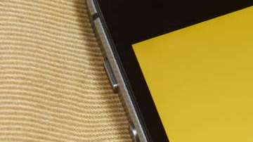 Grindr solicita a sus usuarios cuando se registran que den dicha información.