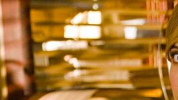 Mack, Chloe Sullivan en 'Smallville', fue reclutada en Nxivm por la también estrella del exitoso show, Kristin Kreuk.