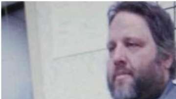 Tony Bussey perdió la mitad de su peso corporal en dos años.