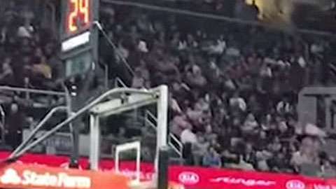 Tristan Thompson en la duela.