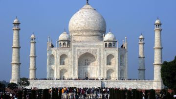 El Taj Mahal es una de las maravillas de la humanidad.