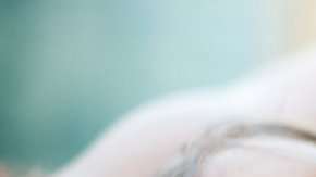 La relación que se establece entre un bebé o un niño de menos de dos años y su principal cuidador es clave para su desarrollo.