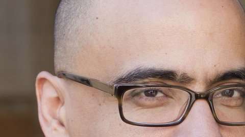Junot Díaz dijo que asume la responsabilidad por sus actos.