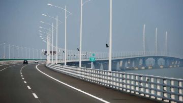 La construcción del puente Hong Kong-Zuhai-Macao empezó en 2009.