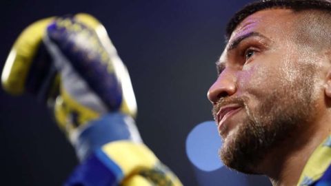 Vasyl Lomachenko ha conquistado tres campeonatos mundiales en tres divisiones en tan solo 12 peleas.