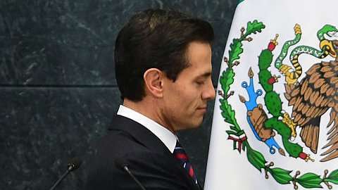 Las acusaciones de corrupción del gobierno de EPN han golpeado al candidato oficialista José Antonio Meade.