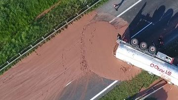 Seis carriles quedaron bloqueados hacia y desde la capital