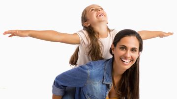 Las mamás que dedican unos cuantos minutos para ellas gozan de más energía y disposición física y mental para cumplir con todas las responsabilidades con sus hijos y esposos.
