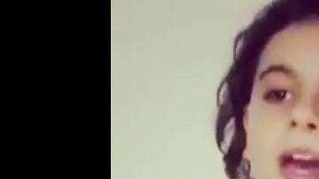 El rap de un chico de 11 años para responderles a los compañeros que le hacen bullying.