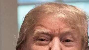 El presidente Trump enfrenta nueva demanda de Stormy Daniels.