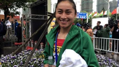 La mexicana Lupita González se cobró con creces la revancha con marchistas de China.