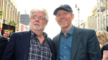 George Lucas (izq.) y Ron Howard durante la premiere de "Solo: A Star Wars Story".